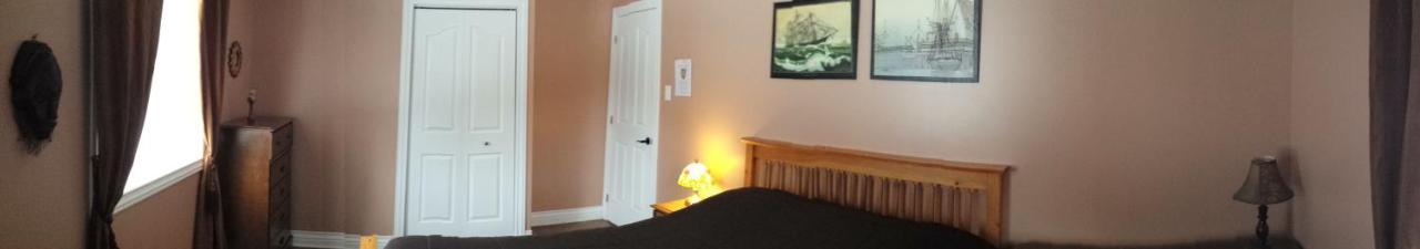 Gite Le Tresor Cache Bed & Breakfast Chelsea Exterior photo